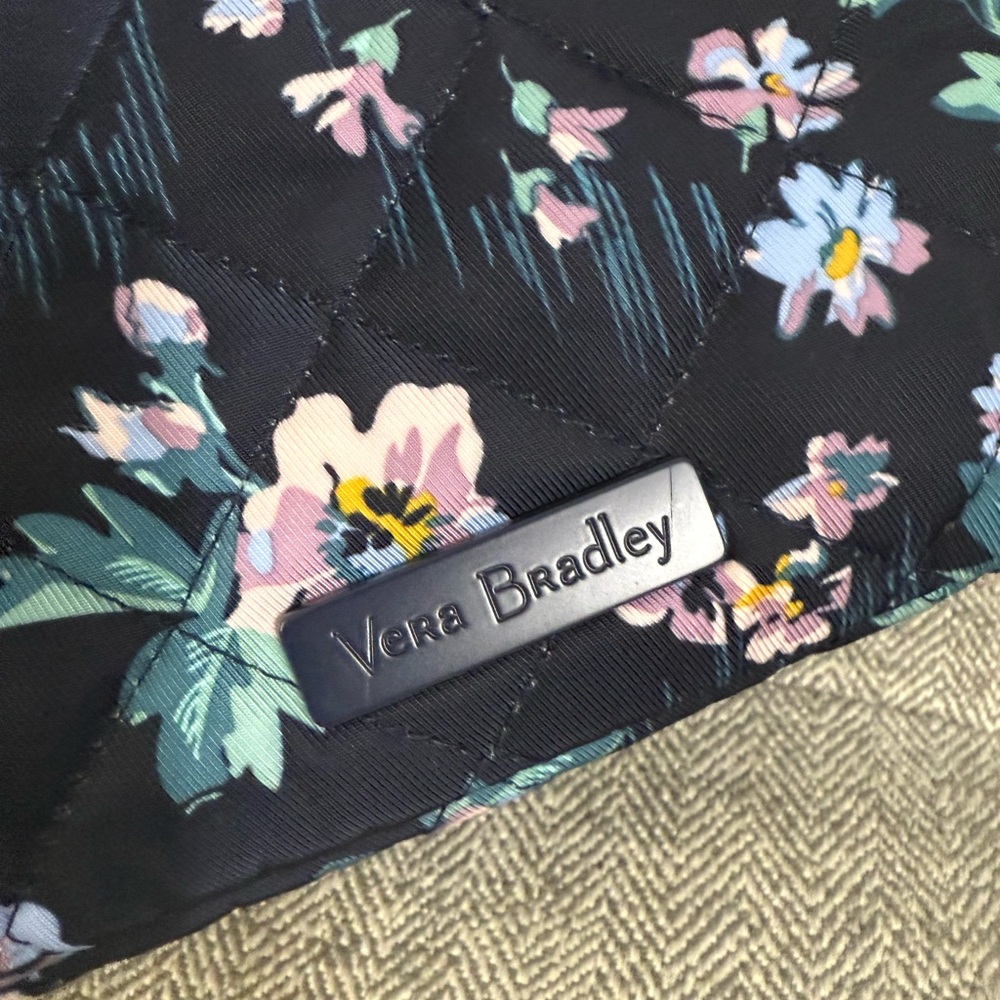 Vera Bradley Convertible Small Backpack/handbag Navy Garden - Picture 4 of 5